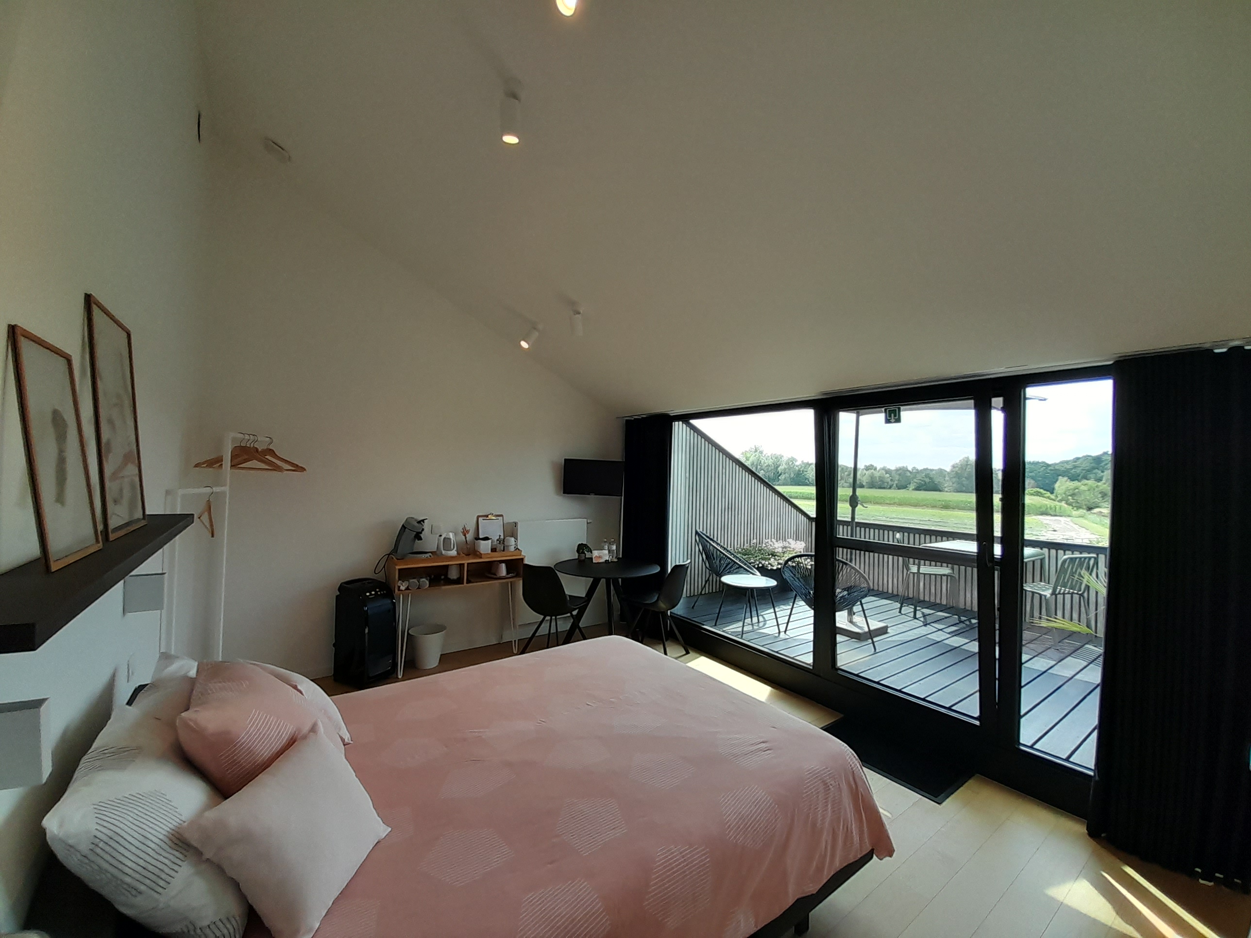 Kamer Avondzon